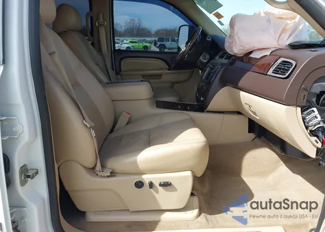 2011 GMC Sierra 2500Hd Denali from USA, damaged, VIN 1GT125CG9BF175853